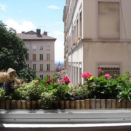 Chambres Les Soyeuses Лион Экстерьер фото